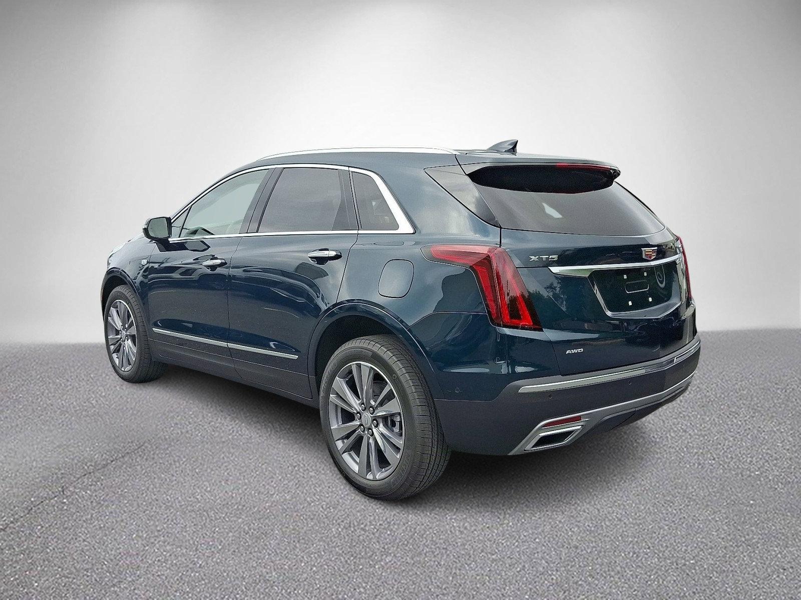 2025 Cadillac XT5 Vehicle Photo in BETHLEHEM, PA 18017-9401