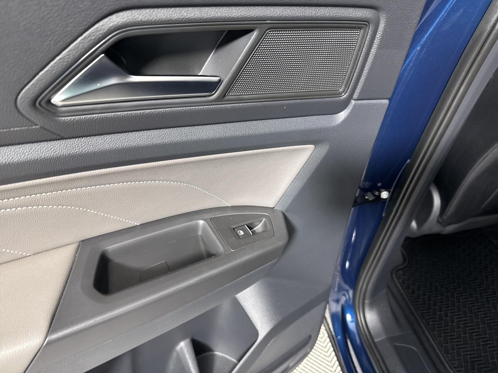2022 Volkswagen Atlas Cross Sport Vehicle Photo in Georgetown, TX 78626