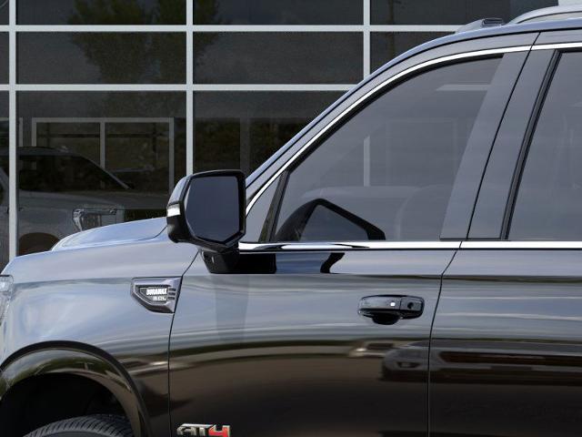 2025 GMC Yukon XL Vehicle Photo in APPLETON, WI 54914-8833
