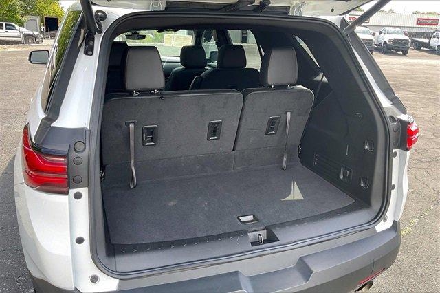 2024 Chevrolet Traverse Limited Vehicle Photo in KANSAS CITY, MO 64114-4502