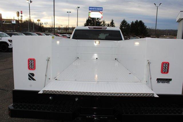 2024 Chevrolet Silverado 3500 HD Chassis Cab Vehicle Photo in SAINT CLAIRSVILLE, OH 43950-8512