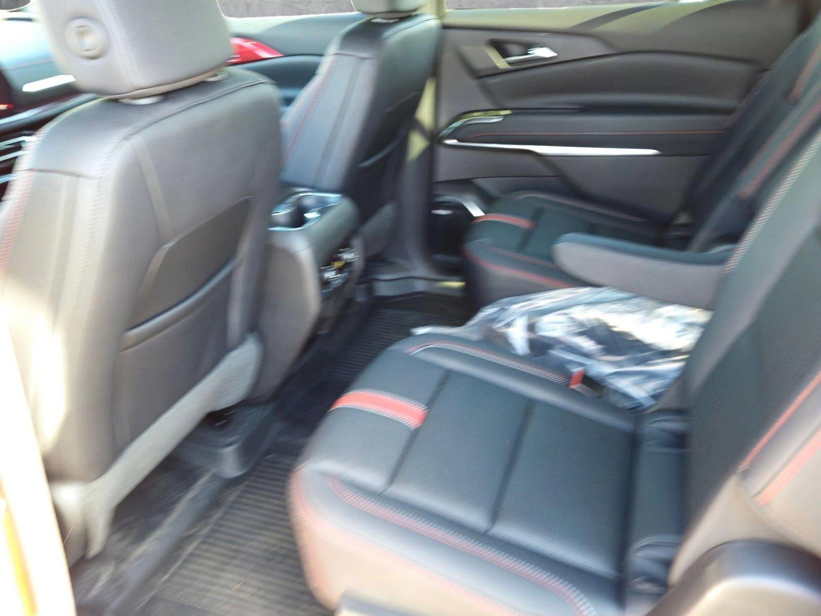 2025 Chevrolet Traverse Vehicle Photo in MESA, AZ 85206-4395