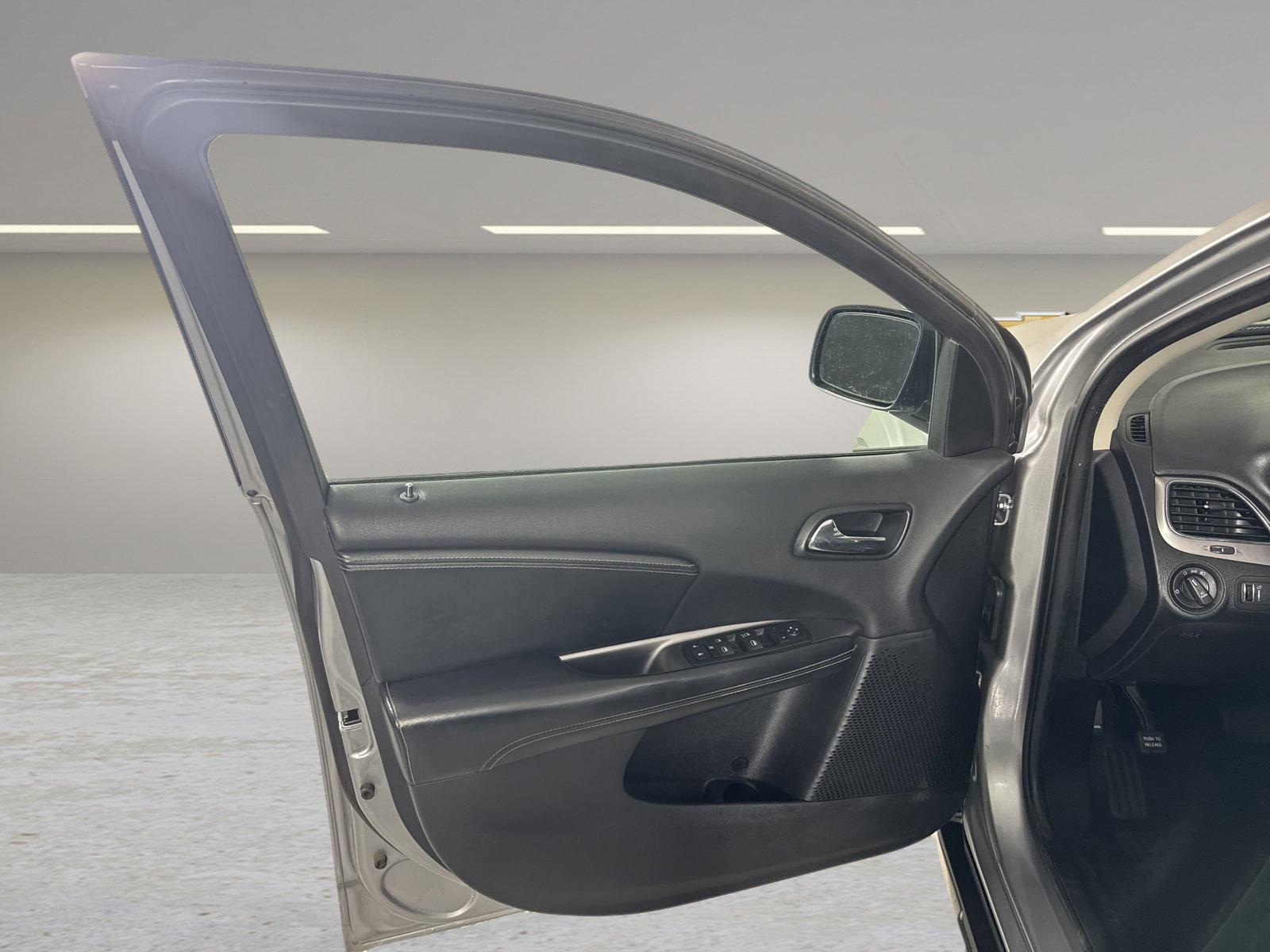 2015 Dodge Journey Vehicle Photo in GEORGETOWN, TX 78626-7508