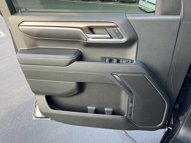 2024 Chevrolet Silverado 1500 Vehicle Photo in GREEN BAY, WI 54304-5303
