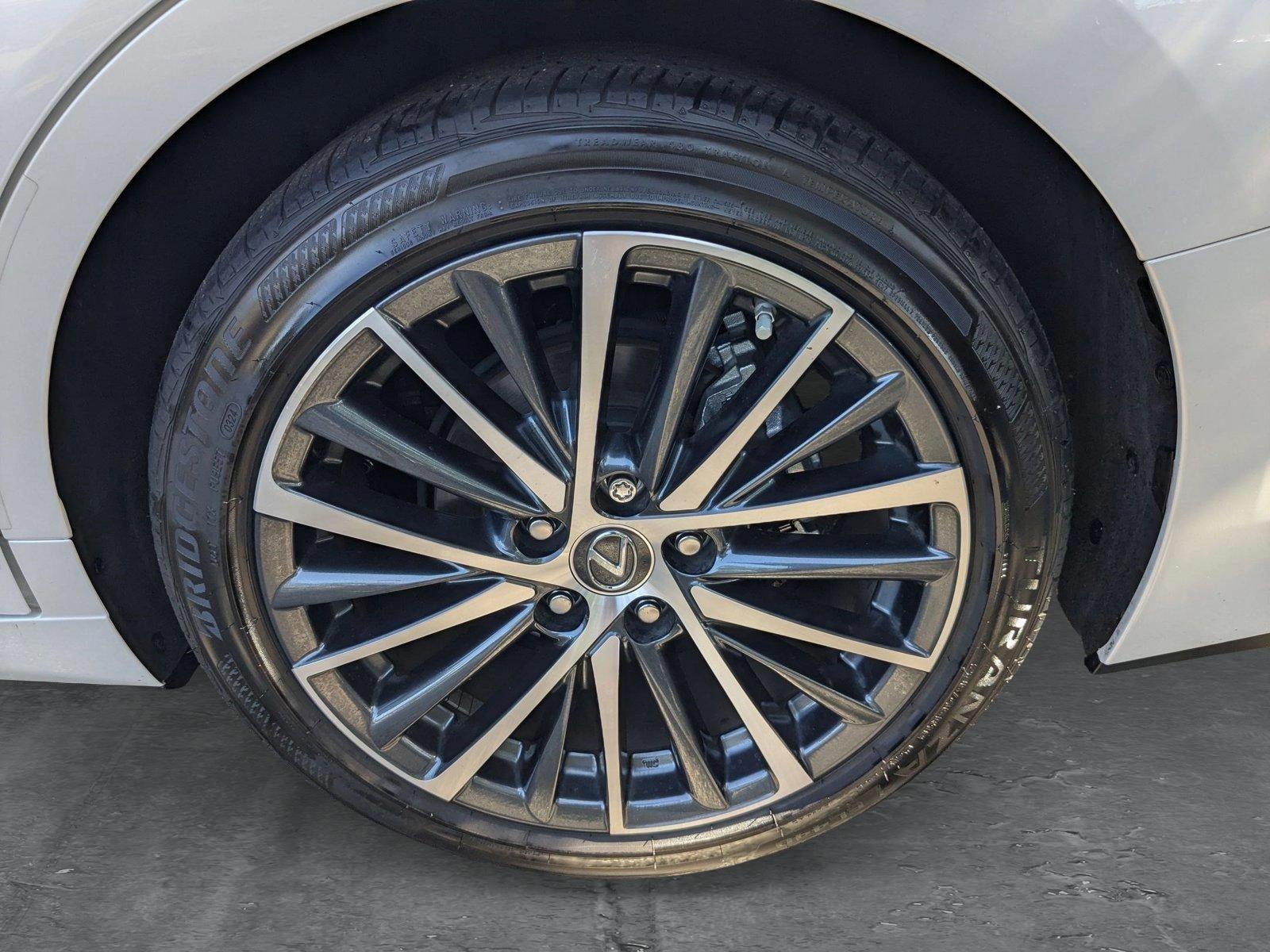 2024 Lexus ES 350 Vehicle Photo in Tampa, FL 33614