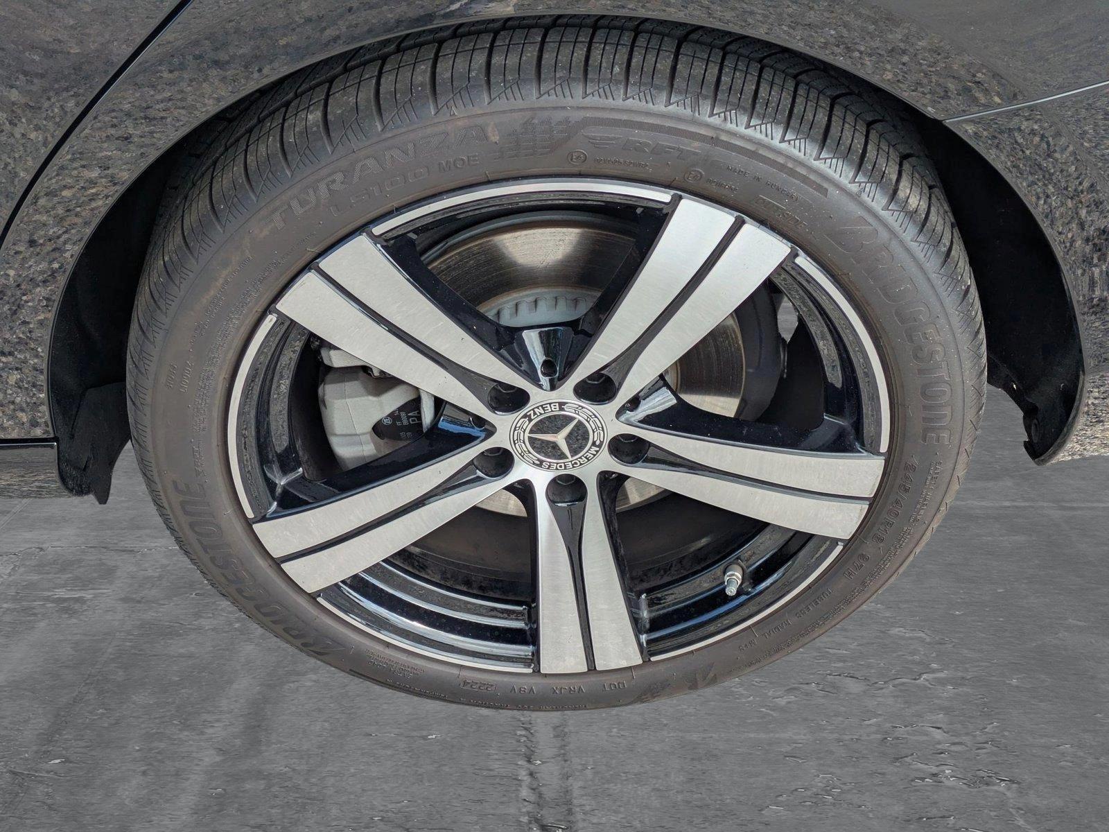 2025 Mercedes-Benz C-Class Vehicle Photo in Sarasota, FL 34231