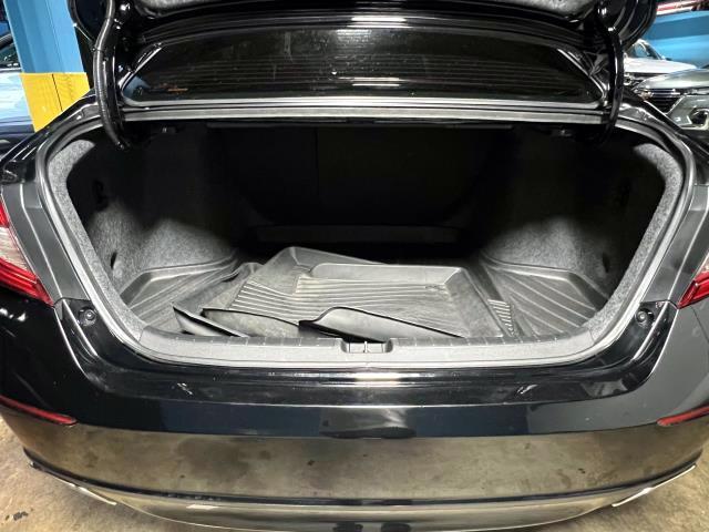 2022 Honda Accord Sedan Vehicle Photo in Roslyn, NY 11576
