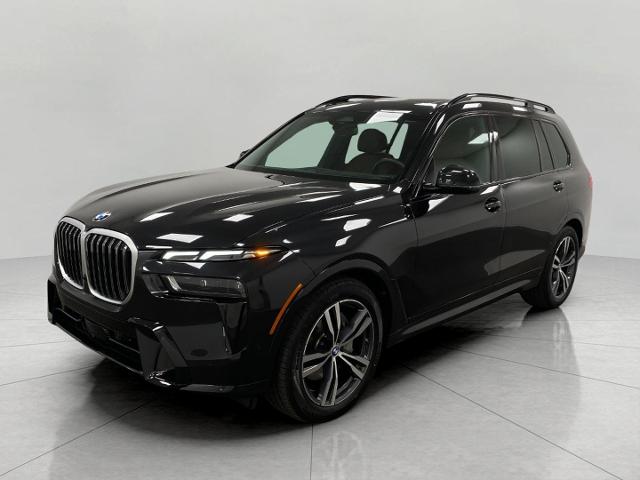 2025 BMW X7 xDrive40i Vehicle Photo in Appleton, WI 54913