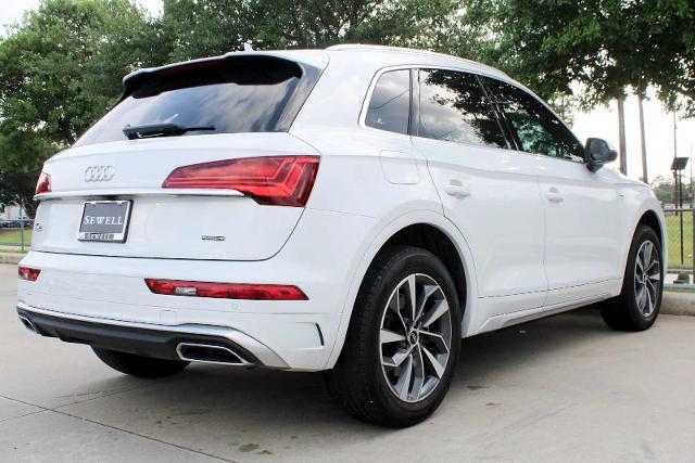 2022 Audi Q5 Vehicle Photo in HOUSTON, TX 77090