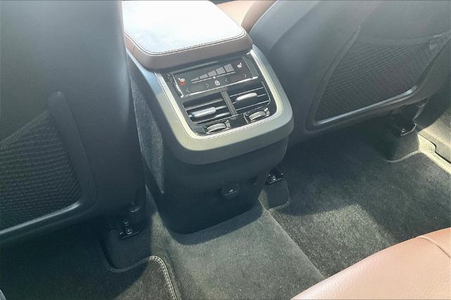 2024 Volvo XC90 Vehicle Photo in Houston, TX 77007