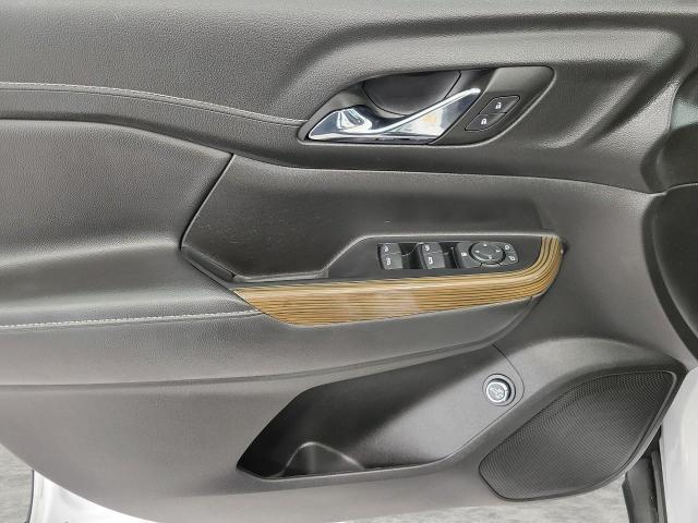 2023 GMC Acadia Vehicle Photo in NEENAH, WI 54956-2243