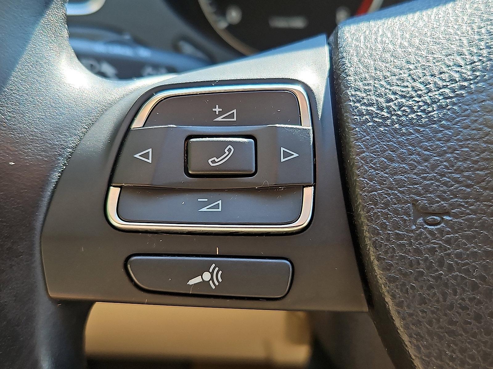 2012 Volkswagen Jetta Sedan Vehicle Photo in Jenkintown, PA 19046