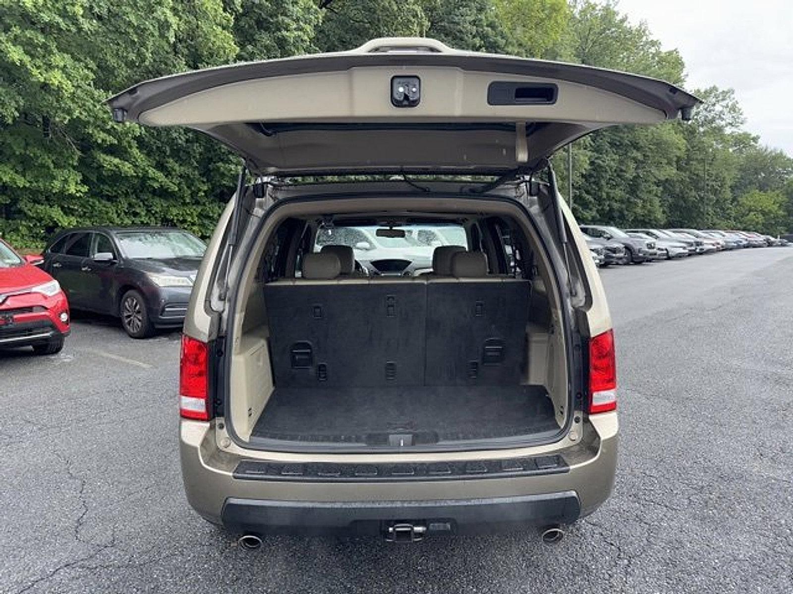 2011 Honda Pilot Vehicle Photo in Harrisburg, PA 17111