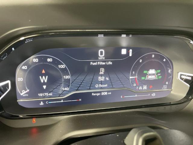 2023 GMC Yukon Vehicle Photo in GILBERT, AZ 85297-0402
