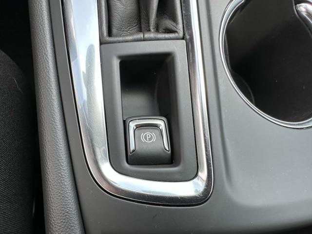 2022 Chevrolet Equinox Vehicle Photo in Roslyn, NY 11576