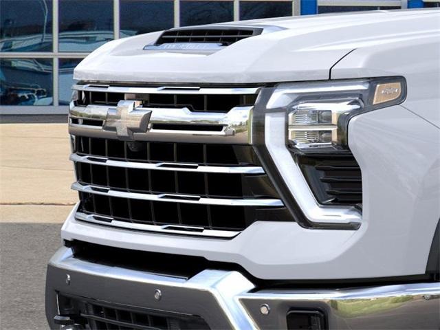 2025 Chevrolet Silverado 3500 HD Vehicle Photo in ENGLEWOOD, CO 80113-6708