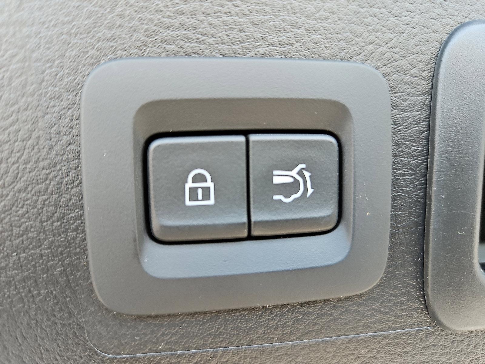 2025 Mazda CX-50 Vehicle Photo in Trevose, PA 19053