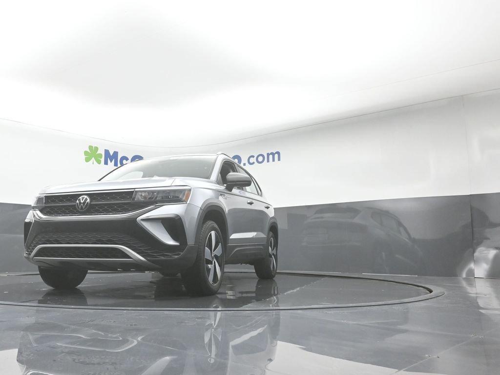 2023 Volkswagen Taos Vehicle Photo in Marion, IA 52302