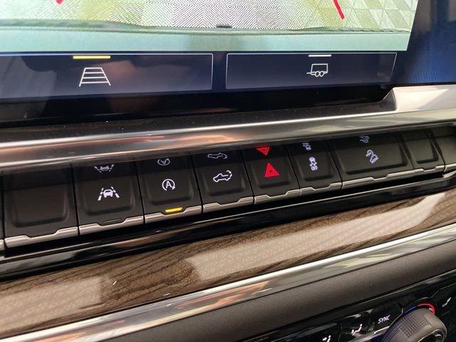 2025 Chevrolet Silverado 1500 Vehicle Photo in PHOENIX, AZ 85014-3381