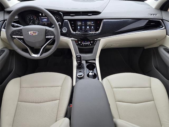 2024 Cadillac XT6 Vehicle Photo in Oklahoma City, OK 73114