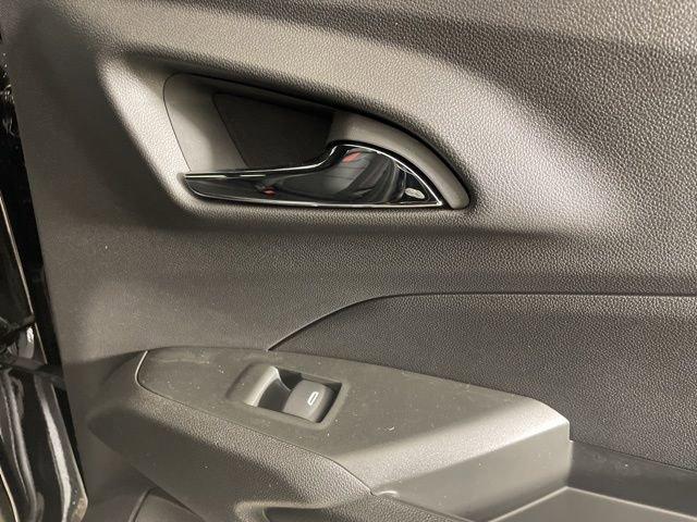 2025 Chevrolet Trax Vehicle Photo in PHOENIX, AZ 85014-3381