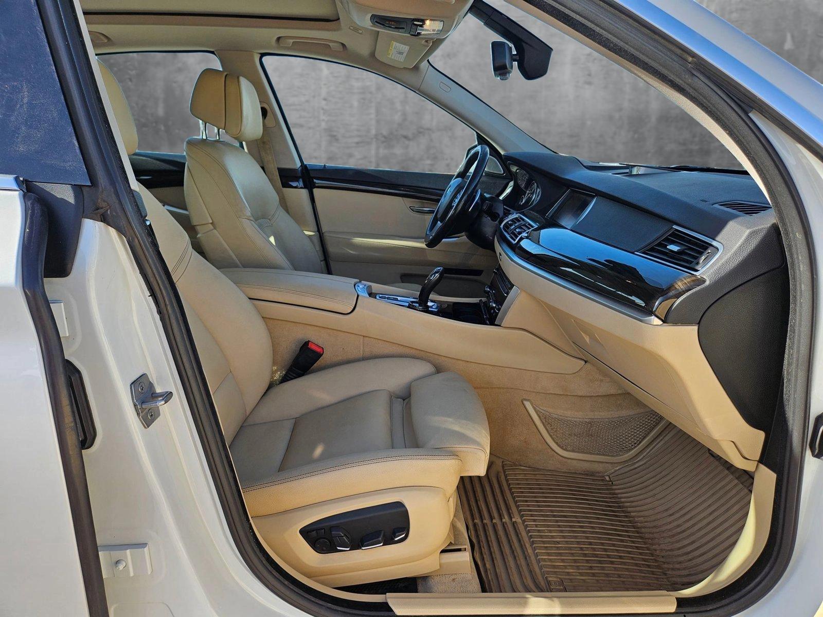 2016 BMW 550i xDrive Gran Turismo Vehicle Photo in Austin, TX 78728