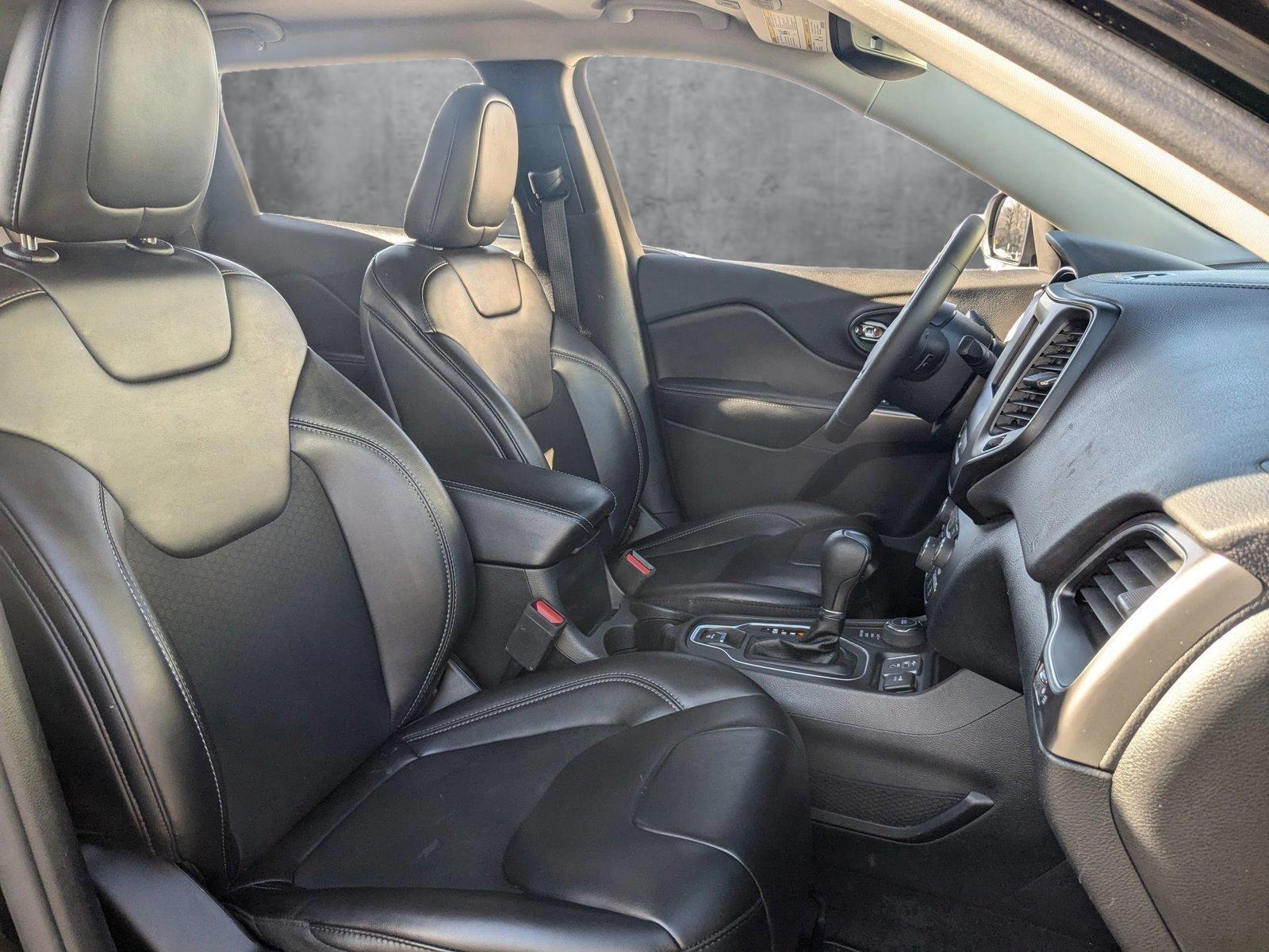 2019 Jeep Cherokee Vehicle Photo in Towson, MD 21204