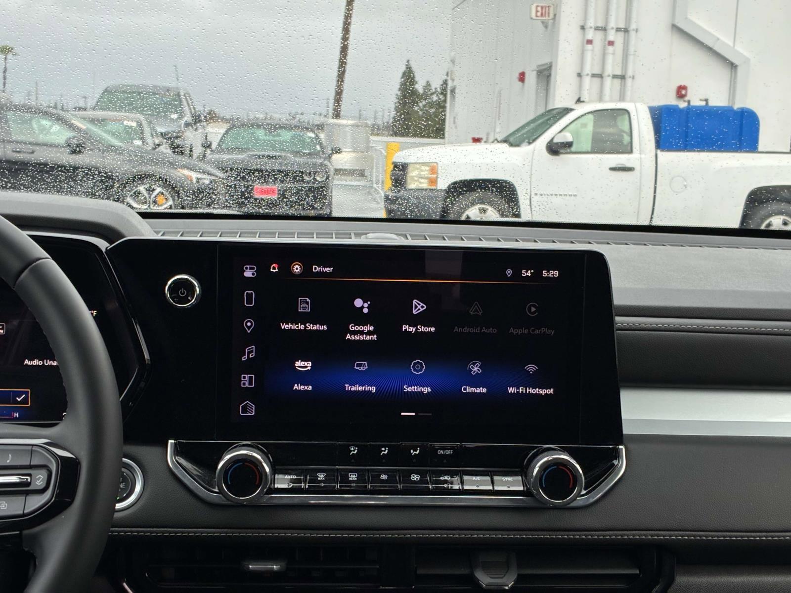 2024 Chevrolet Colorado Vehicle Photo in LOS ANGELES, CA 90007-3794