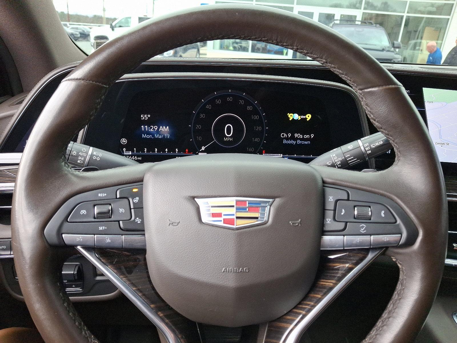 2021 Cadillac Escalade ESV Vehicle Photo in BETHLEHEM, PA 18017-9401