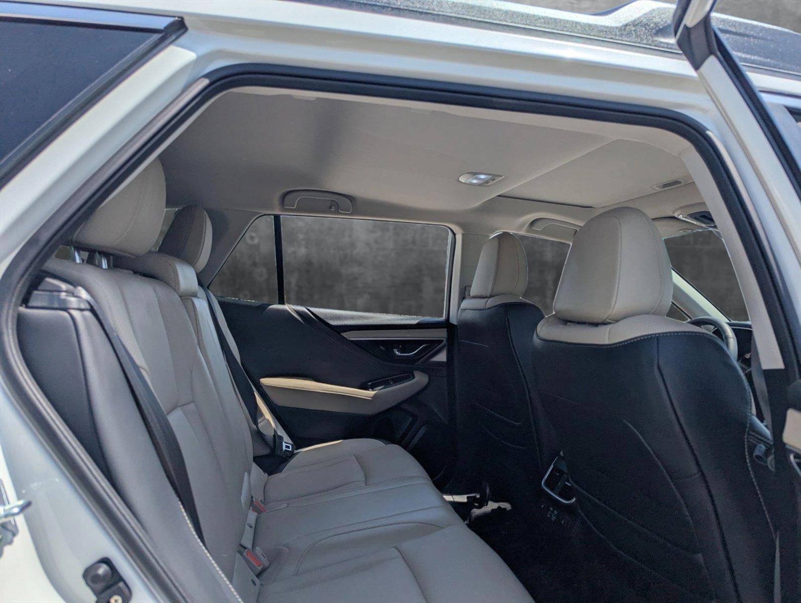 2024 Subaru Outback Vehicle Photo in Corpus Christi, TX 78415