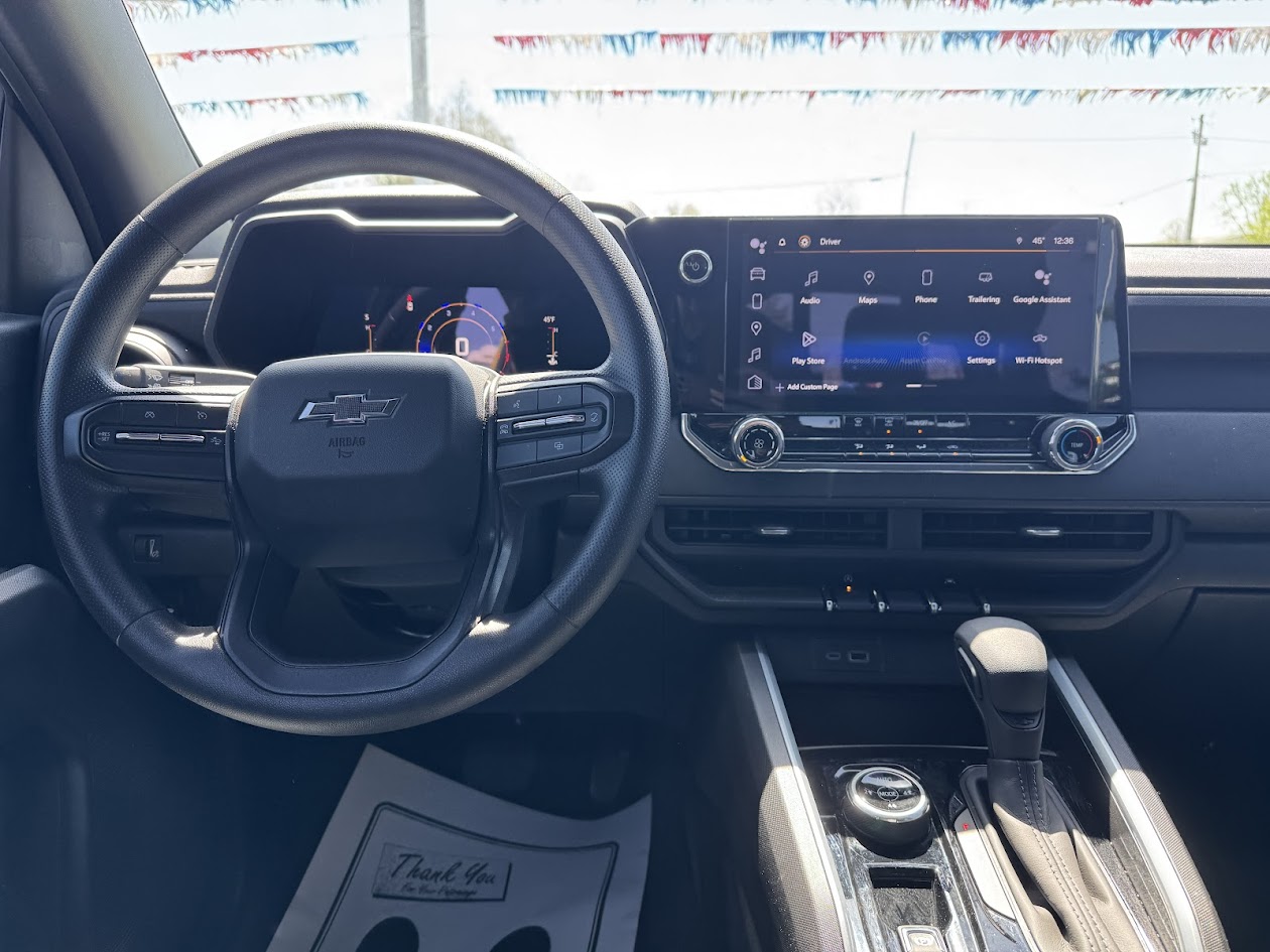 2023 Chevrolet Colorado Vehicle Photo in BOONVILLE, IN 47601-9633