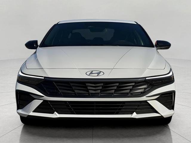 2025 Hyundai ELANTRA Hybrid Vehicle Photo in Green Bay, WI 54304