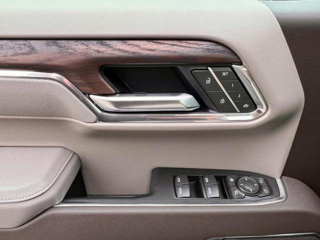 2025 GMC Sierra 1500 Vehicle Photo in EFFINGHAM, IL 62401-2832