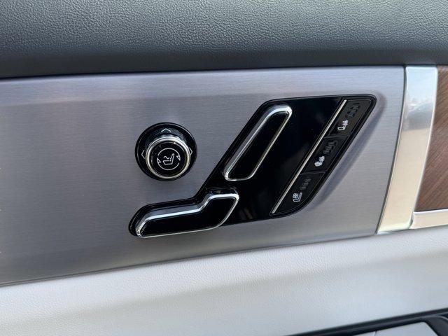 2026 Cadillac VISTIQ Vehicle Photo in LEOMINSTER, MA 01453-2952
