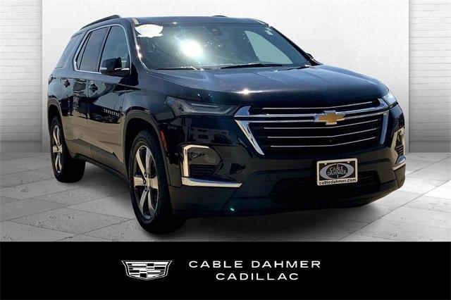 2022 Chevrolet Traverse Vehicle Photo in TOPEKA, KS 66609-0000