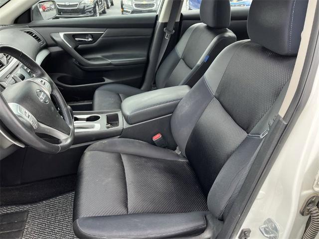 2016 Nissan Altima Vehicle Photo in TULLY, NY 13159-3159