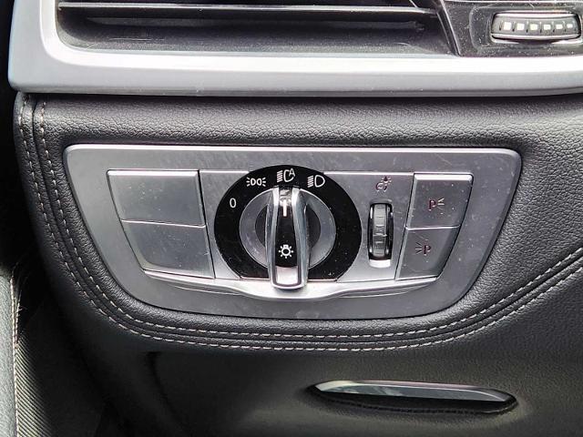 2020 BMW 740i xDrive Vehicle Photo in PLANO, TX 75024