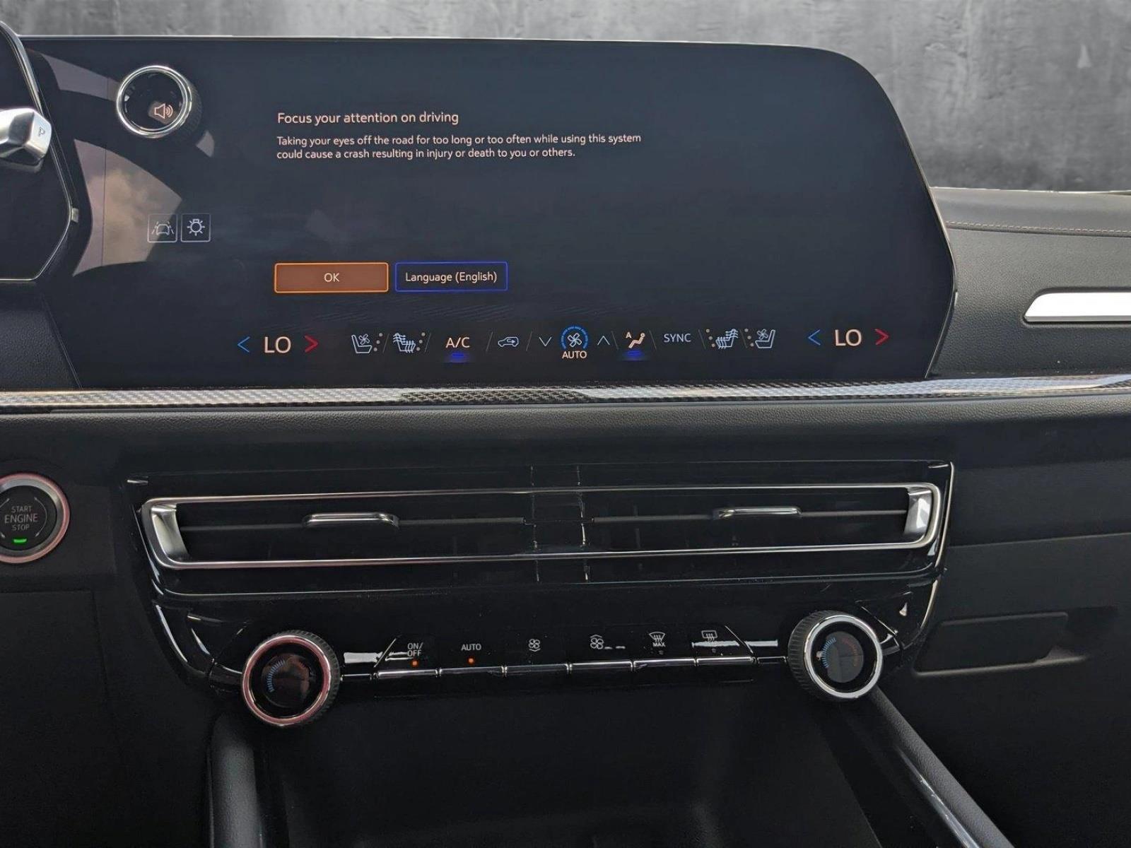 2025 Chevrolet Traverse Vehicle Photo in PEMBROKE PINES, FL 33024-6534