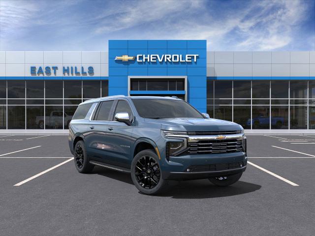 2025 Chevrolet Suburban Vehicle Photo in Roslyn, NY 11576