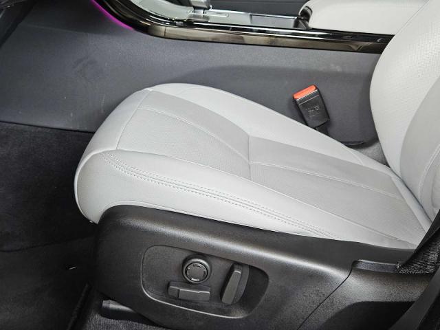 2025 Range Rover Velar Vehicle Photo in AUSTIN, TX 78717