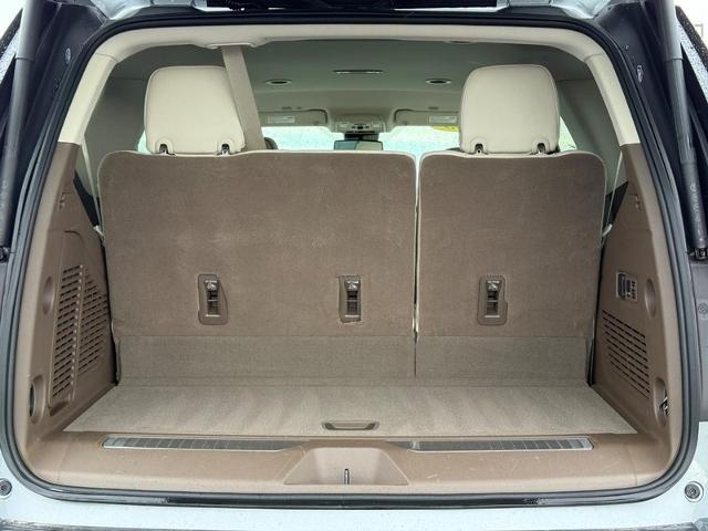 2023 GMC Yukon Vehicle Photo in COLUMBIA, MO 65203-3903