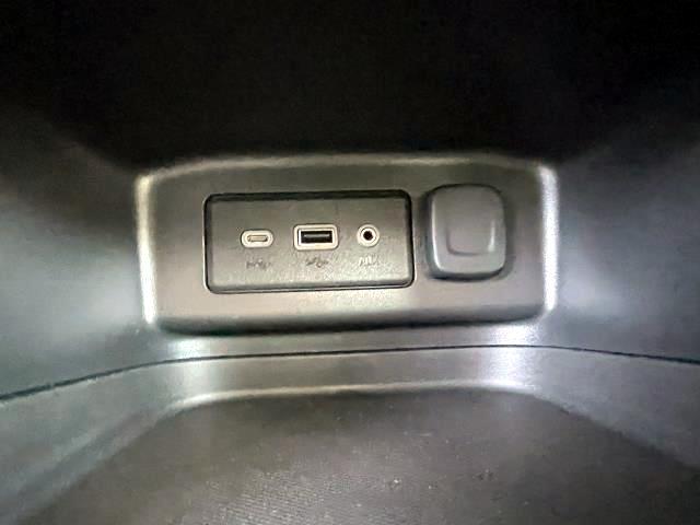 2022 Chevrolet Equinox Vehicle Photo in Roslyn, NY 11576