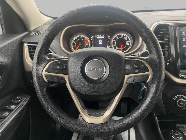 2016 Jeep Cherokee Vehicle Photo in Appleton, WI 54913