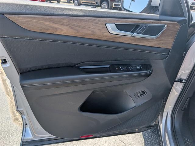 2024 Volkswagen Atlas Vehicle Photo in AURORA, CO 80012-4011