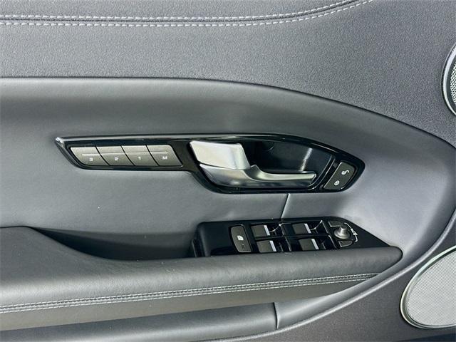 2019 Land Rover Range Rover Evoque Vehicle Photo in Everett, WA 98204