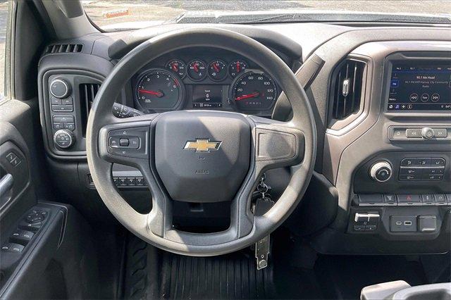 2023 Chevrolet Silverado 3500 HD Chassis Cab Vehicle Photo in INDEPENDENCE, MO 64055-1314