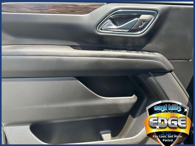 2023 Chevrolet Suburban Vehicle Photo in Roslyn, NY 11576