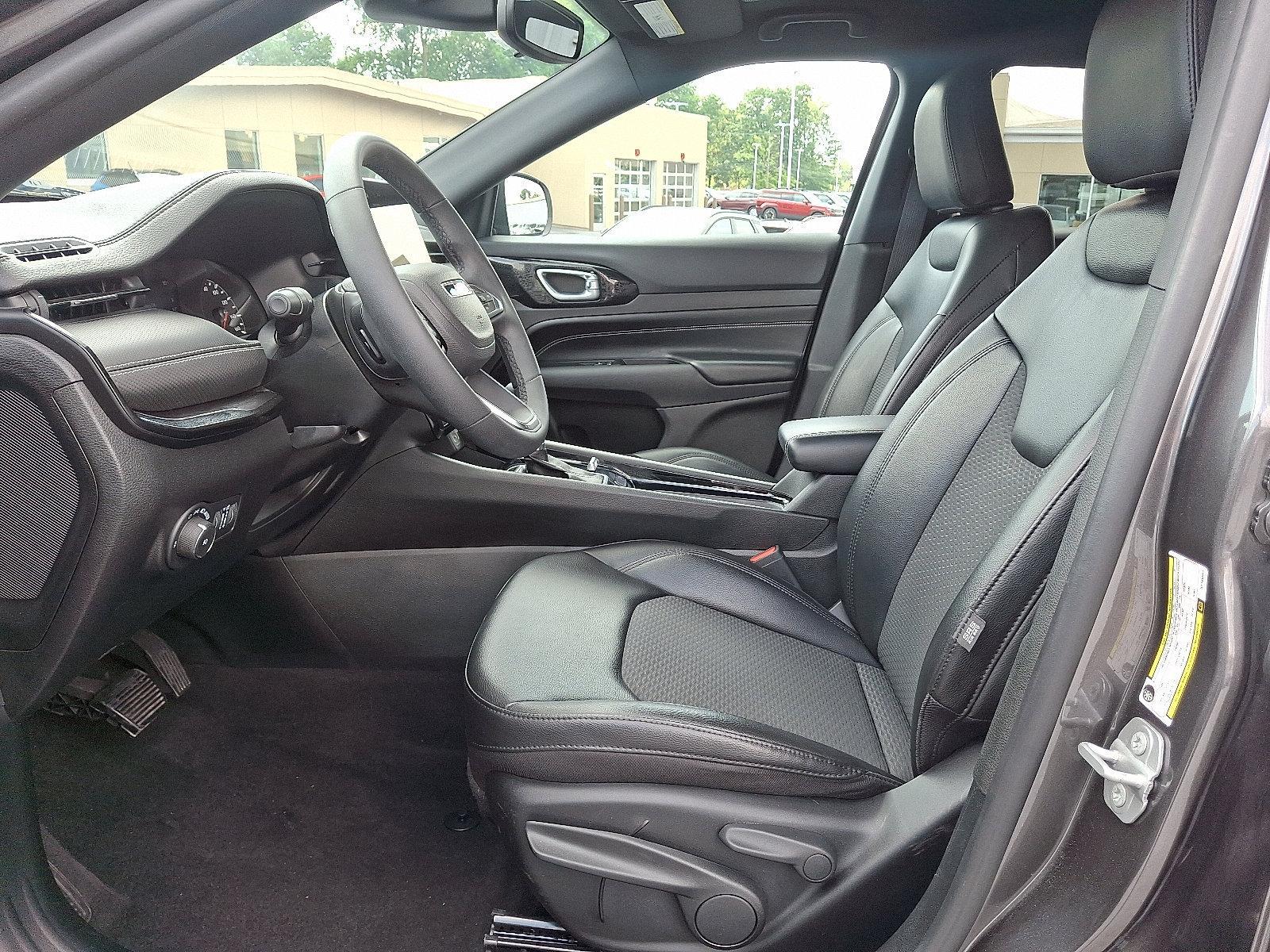 2022 Jeep Compass Vehicle Photo in Harrisburg, PA 17111