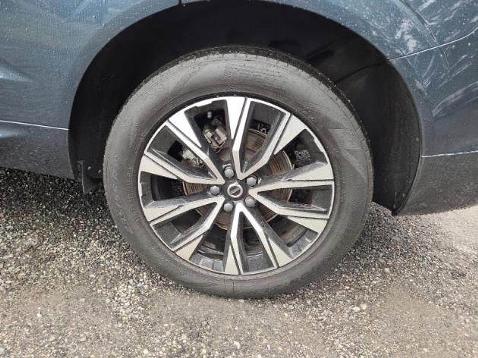 2023 Volvo XC60 Vehicle Photo in Trevose, PA 19053