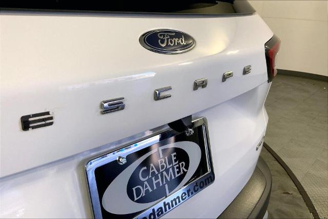 2023 Ford Escape Vehicle Photo in Kansas City, MO 64114